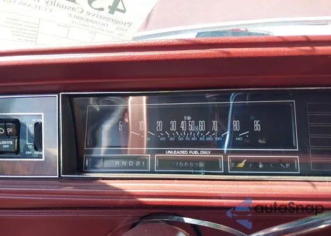 1984 Oldsmobile Cutlass Supreme z USA, uszkodzony, nr VIN 1G3AR47A4EM461329